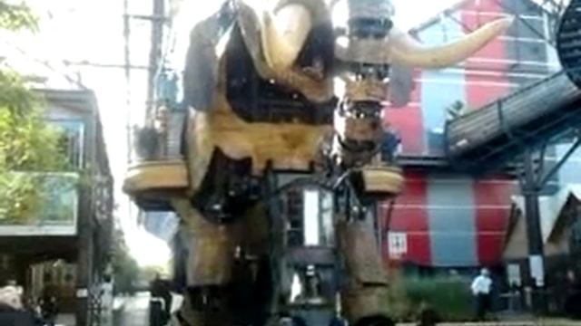 Слон в Нанте смотреть онлайн