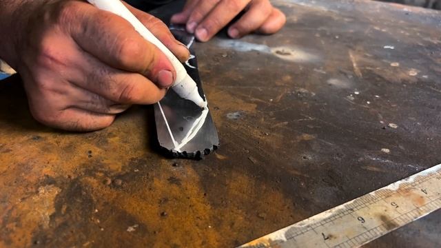 How sharp will a knife made of a metal chain turn out? Damascus steel surprises смотреть онлайн