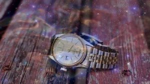 Приметы про часы. Что значит, если они  остановились.