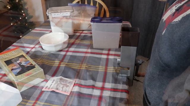 Hand Grain Grinder ~ MUST HAVE FOOD PREP!! смотреть онлайн