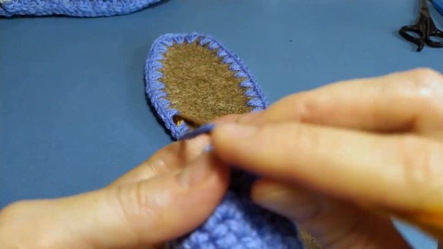 ТАПОЧКИ КРЮЧКОМ ? простые, домашние, на войлочной подошве (подошва крючком), ЧАСТЬ 1 смотреть онлайн