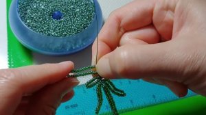 мастер класс хризантемы зеленые Цветы из бисера Art Beadwork