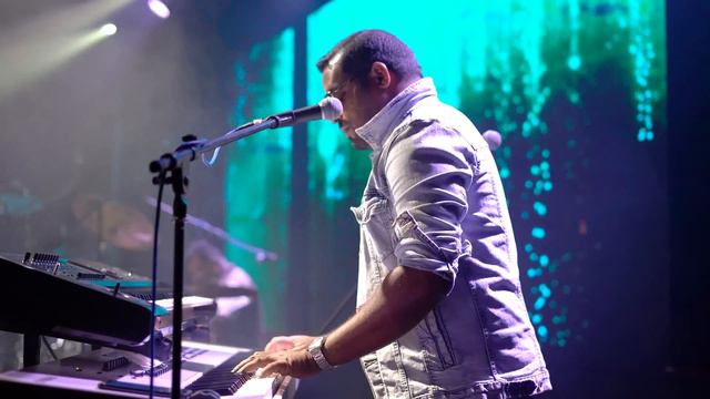 DMAJOR Live in Concert I Medley I смотреть онлайн