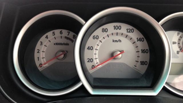 Обучение дроссельной заслонки! NISSAN TIIDA смотреть онлайн