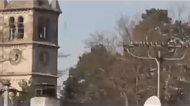 Над церковью в Германии пролетает необычное НЛО смотреть онлайн