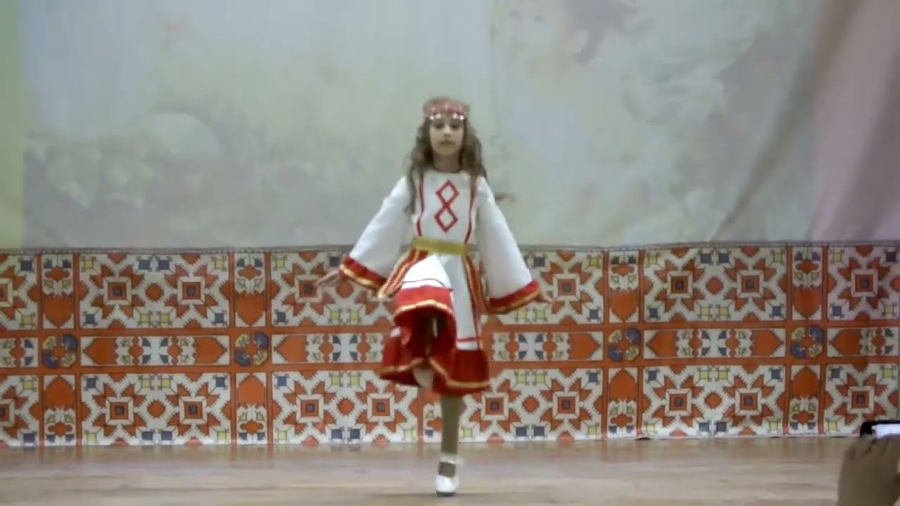 Чувашский танец Ульяна Патшина смотреть онлайн