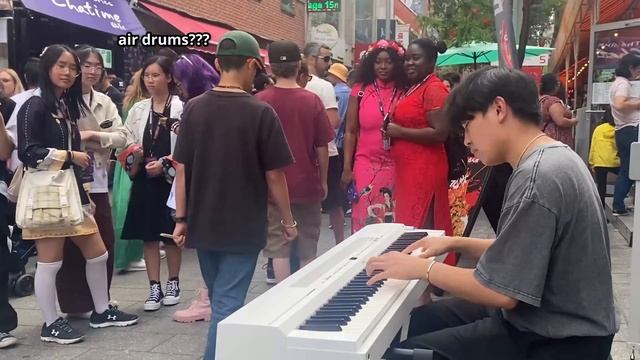 I Played The Top 10 Best Anime Piano Songs in Public смотреть онлайн
