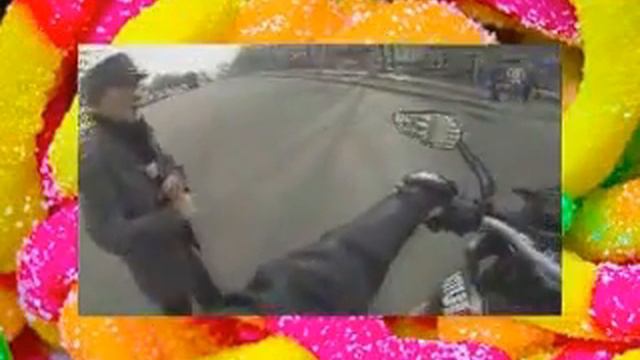 Есть добрые люди на дорогах! смотреть онлайн