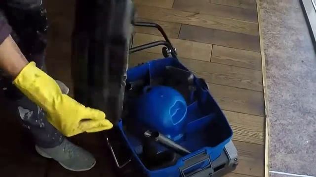 Восстановление дубовой доски с помощью Bona PowerScrubber смотреть онлайн