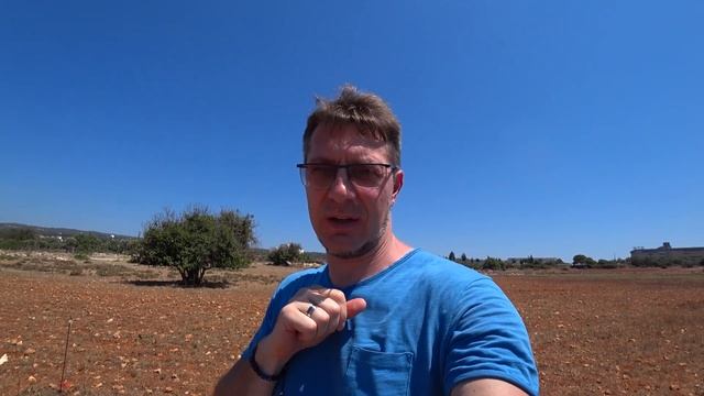 Это место попало в Forbes. Вилла за 169.000€ на Северном Кипре. смотреть онлайн