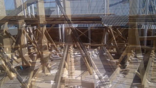 Начало 2 этажа.