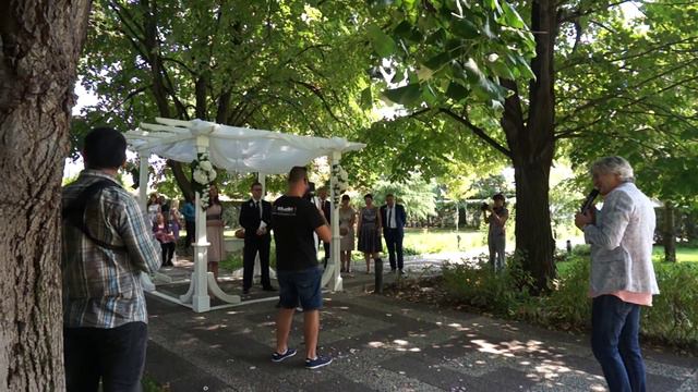 Wedding. Wedding garden. Светът е за двама, песен на Орлин Горанов смотреть онлайн