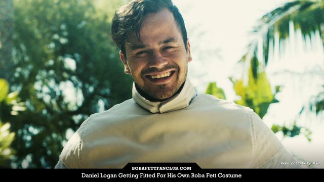 Daniel Logan Getting Fitted For His Own Boba Fett Costume смотреть онлайн