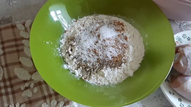 Экспериментирую вкусности в домашних условиях: картошка "Фри" и наггитсы...?????? смотреть онлайн