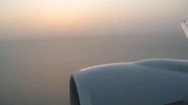 Qatar Airways Boeing 777 посадка в Дохе смотреть онлайн