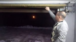 подъемная супер штора в гараж подробно