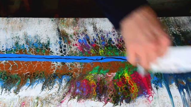 FLUID ART.ДЕКОР СТАРОГО ЖУРНАЛЬНОГО СТОЛИКА СВОИМИ РУКАМИ. смотреть онлайн