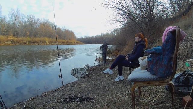 фидер и донка, активный клёв в конце октября. смотреть онлайн