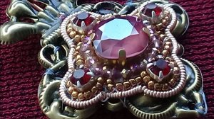 Бисероплетение. Урок 33. Как сделать брошь на филиграни.