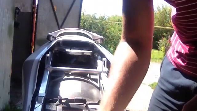 Устанавливаем задний хвост на cbr600 смотреть онлайн