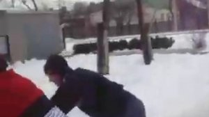 толкаем машину