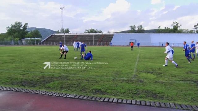 «Металлург» стартовал на первенстве Челябинской области по футболу среди ветеранов смотреть онлайн