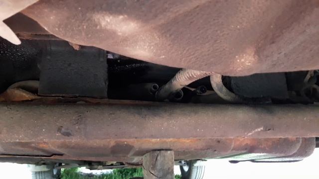 Прогнил бак на шевроле ланос, будем его менять на китайский. смотреть онлайн