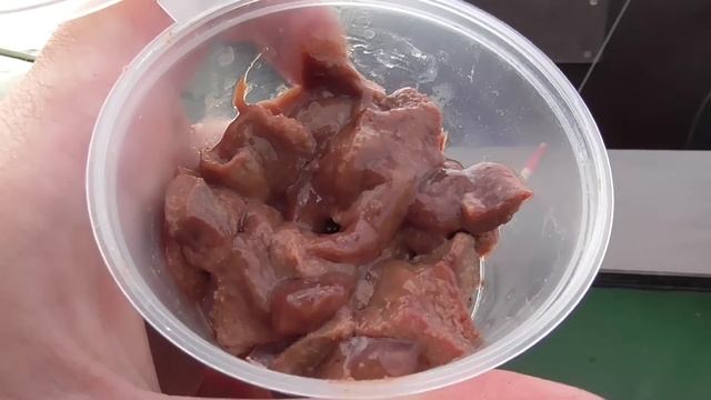 На ВАЛЕРЬЯНКУ и СЫРОЕ МЯСО!! Карась на ПОПЛАВОК в СЕНТЯБРЕ на глубине в 30 САНТИМЕТРОВ!! смотреть онлайн