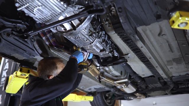 S2000 Header Install Ballade vs J's Racing смотреть онлайн