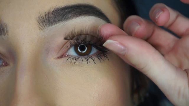 Trying out MAGNETIC LASHES | First Impression смотреть онлайн
