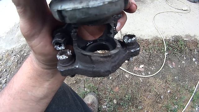 Iveco Daily 4 , how i Replaced EGR valve , without taking the engine off смотреть онлайн
