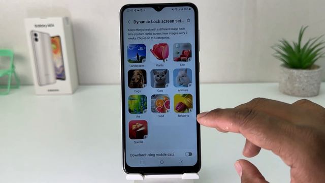 How to Enable Dynamic lock screen In Samsung Galaxy A04 смотреть онлайн