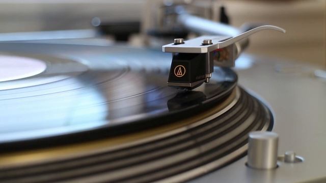 Coldplay - Fix You (2005 HQ Vinyl Rip) - Technics 1200G / Audio Technica ART9 смотреть онлайн