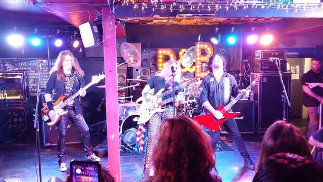 12-31-2022 Lita Ford New Years Eve Bash @ Belle and the Bear смотреть онлайн