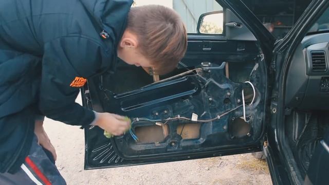 ТОПОВЫЙ САЛОН за 500 РУБЛЕЙ на ваз 2110 | ЧЕРНЫЕ ДВЕРНЫЕ КАРТЫ | БЮДЖЕТНЫЙ ТЮНИНГ смотреть онлайн