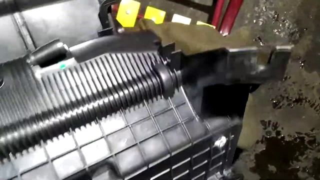 Как снять корпус отопителя на Солярисе 1. смотреть онлайн