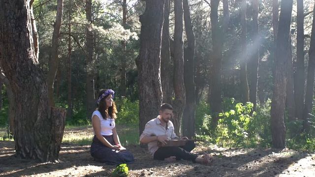 Mantra Om Mune - Live Improvisation (Trukhaniv Island/Kiev) смотреть онлайн