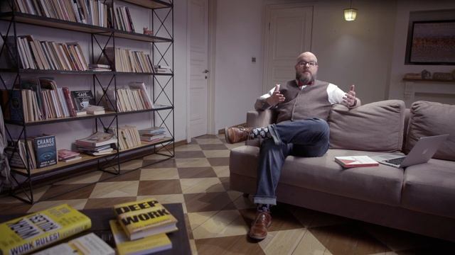 What Is Structured Data? And Why Should You Implement It? | Lesson 10/31 | SEMrush Academy смотреть онлайн