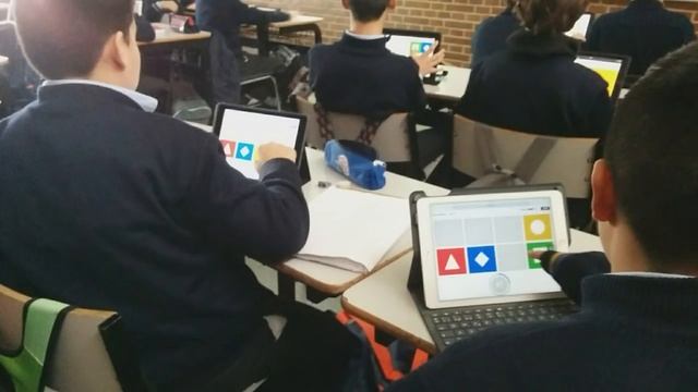 Kahoot Jumble experience смотреть онлайн