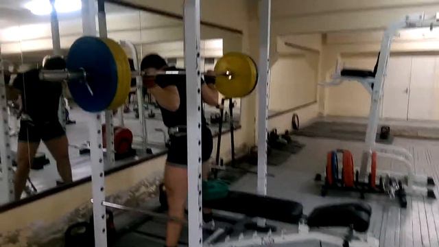 Присед 155 кг на высокий стул на 4 смотреть онлайн