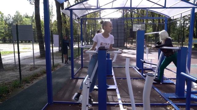 Спорт площадка смотреть онлайн