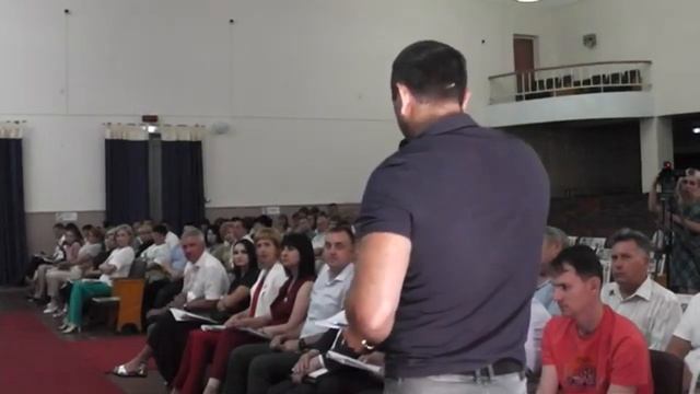 Депутаты-единороссы "ходят под богом".Что не покажет телекомпания "Полис" (г.Гулькевичи). смотреть онлайн