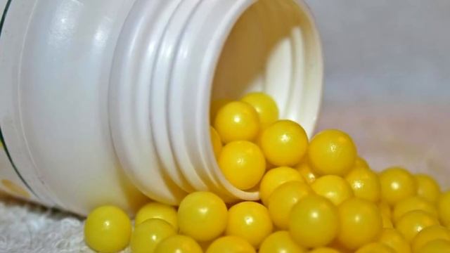 ЧТО БУДЕТ, ЕСЛИ СЪЕСТЬ МНОГО АСКОРБИНОВОЙ КИСЛОТЫ? смотреть онлайн