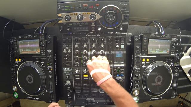 Genya M - Disco, Jackin House mix october 24th '16, Pioneer cdj 2000nxs2, djm 900nxs2, rmx 1000 смотреть онлайн