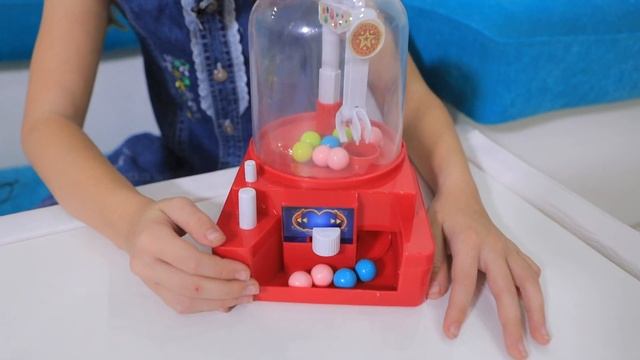 Автомат-Хватайка - обзор игры для детей | Диана ВаМи смотреть онлайн