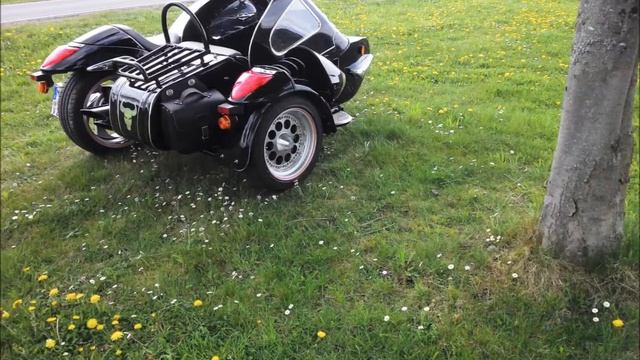 Suzuki VZR 1800 Sidecar (Music written by Kohlepeter) смотреть онлайн