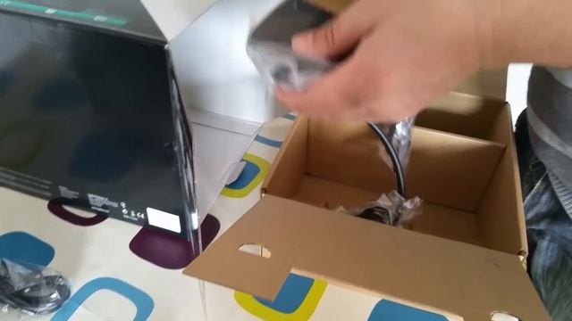 Logitech Z623 200W | UNBOXING | ESP смотреть онлайн