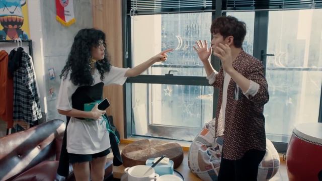 напились, проснулись рядом, поругались -стандарт влюбленной пары...