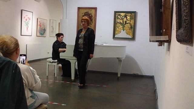 04. На стихи В. Лебедева-Кумача. Песенка о капитане. Евгения Малеева, Людмила Калинина. mov