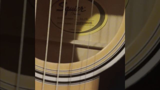 Fender squier sa - 150 dreadnought acoustic guitar. смотреть онлайн